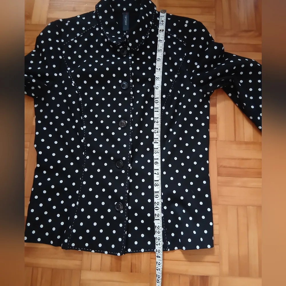Marc Cain Black and White Polka Dot Knit Blazer.Size 4 - Picture 12 of 12